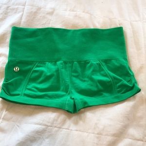 High waisted Lululemon yoga shorts